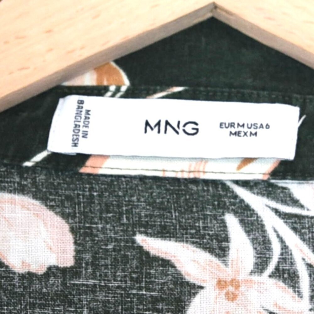MNG Mango Linen Blend Wrap Dress M Floral Romantic Resortwear - Picture 9 of 10